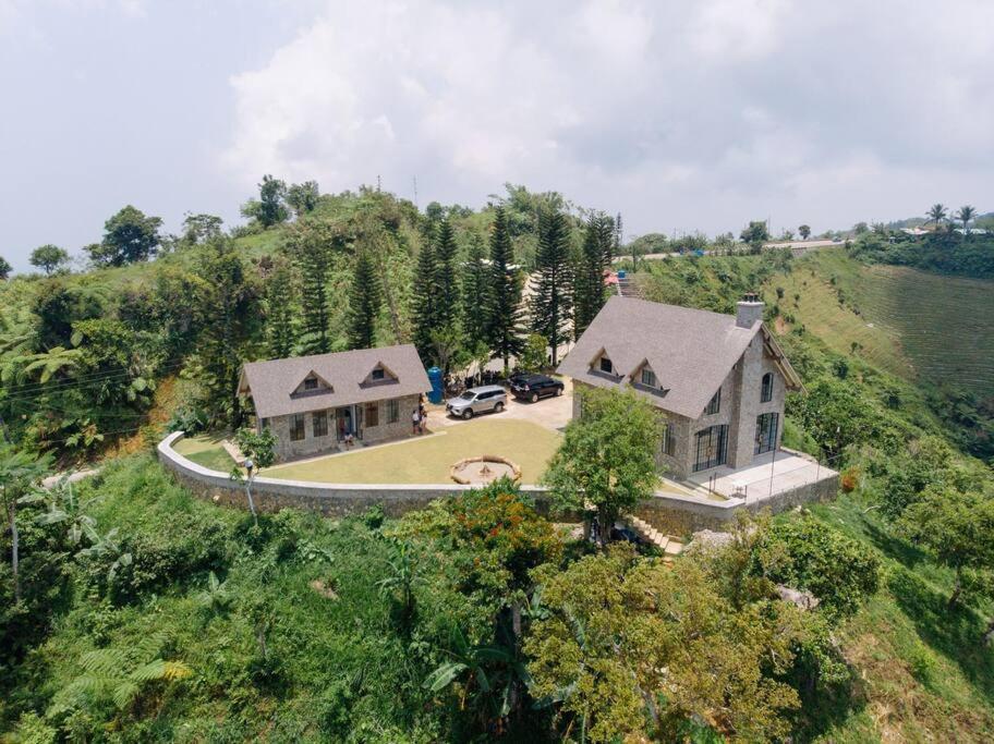The Old Country Stone House Villa Cebu ภายนอก รูปภาพ