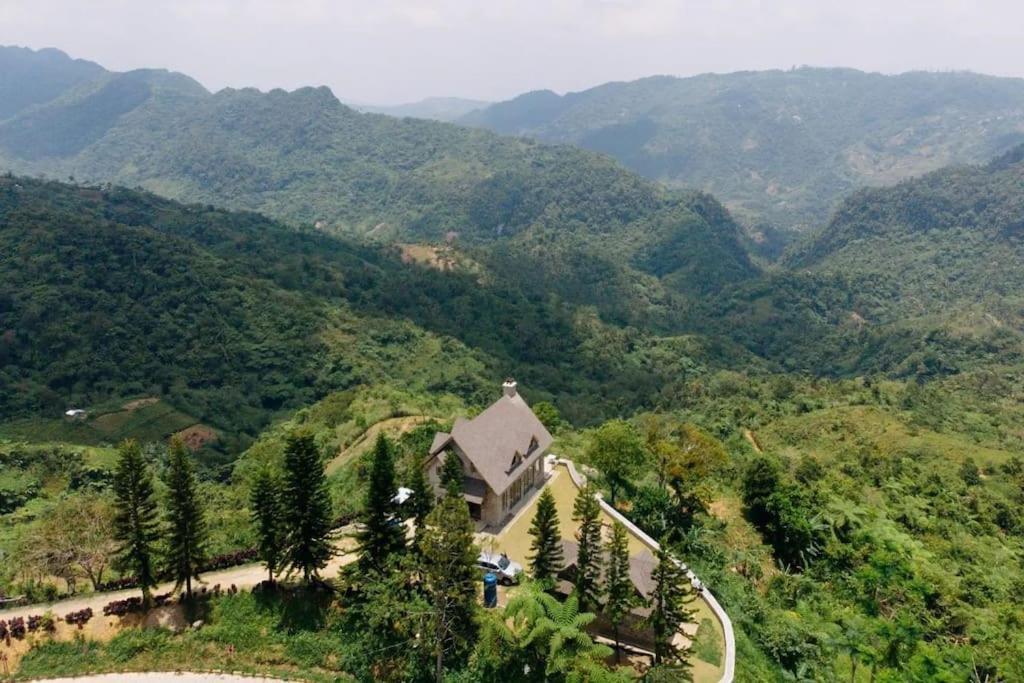The Old Country Stone House Villa Cebu ภายนอก รูปภาพ